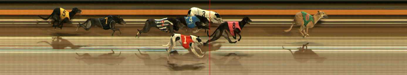 Photo finish for Ballarat Race 5