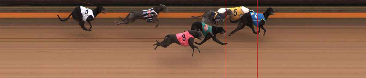 Photo finish for Ballarat Race 13