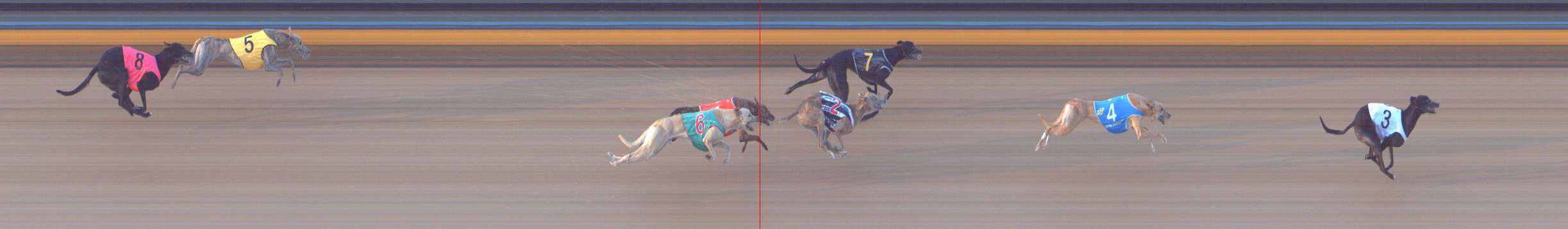 Photo finish for Bendigo Race 8