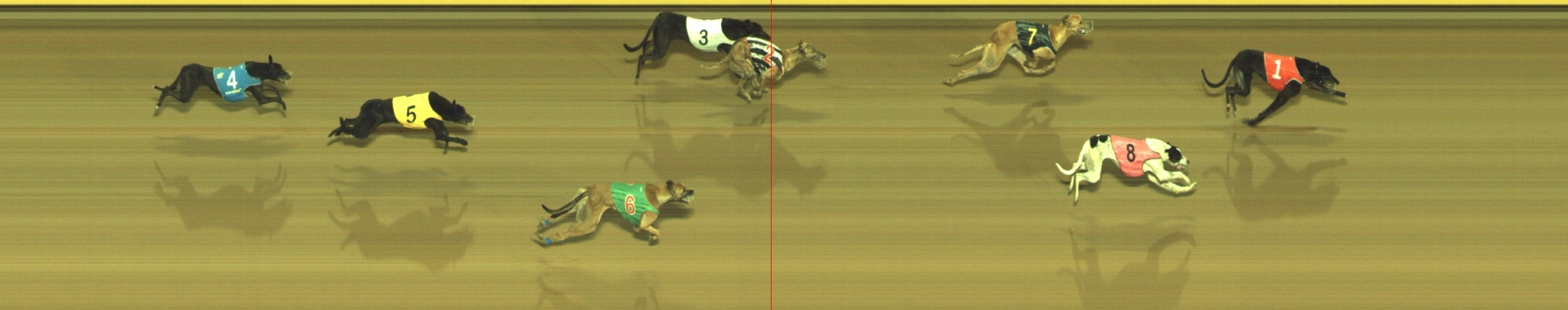 Photo finish for Geelong Race 10