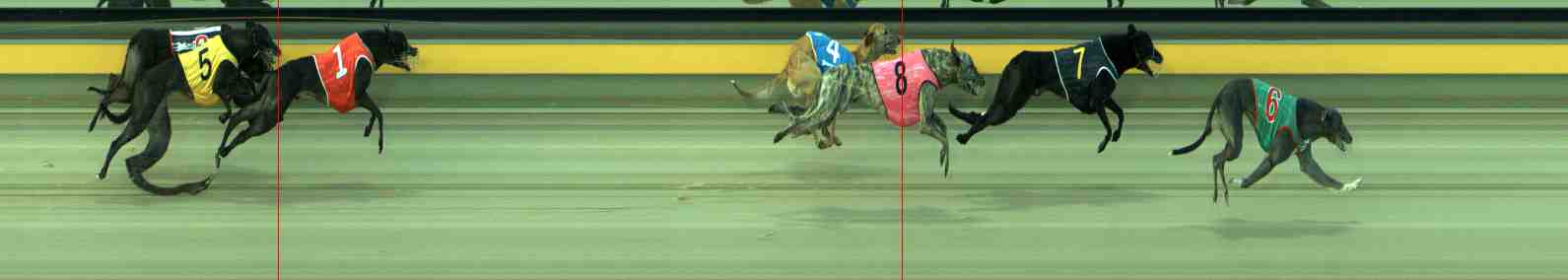 Photo finish for Sale Race 6