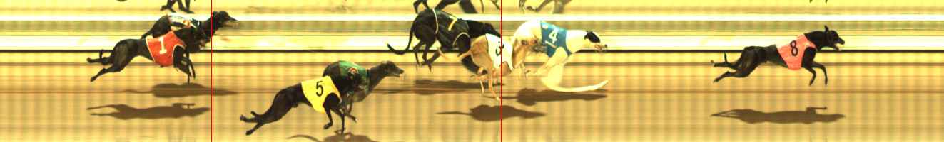 Photo finish for The Meadows Race 3