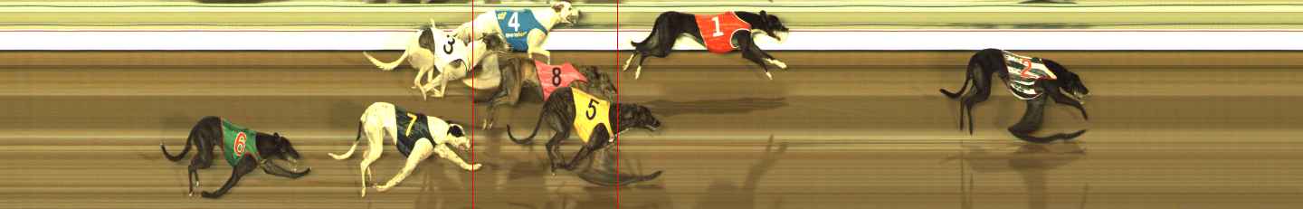 Photo finish for The Meadows Race 7