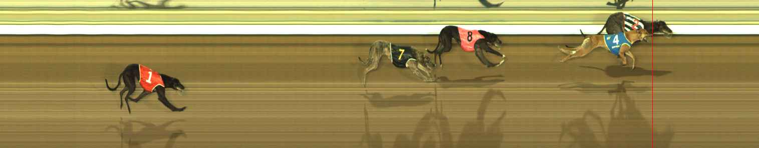 Photo finish for The Meadows Race 4