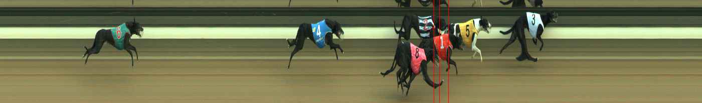 Photo finish for Warragul Race 8