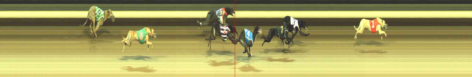Photo finish for Warragul Race 10